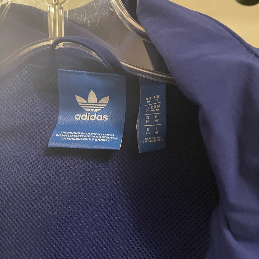 Adidas Spring Jacket Size Medium - Picture 3 of 3